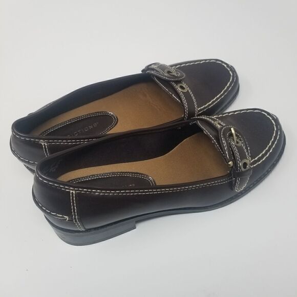 PREDICTIONS NEW WITH BOX. SIZE 7 - Picture 7 of 12